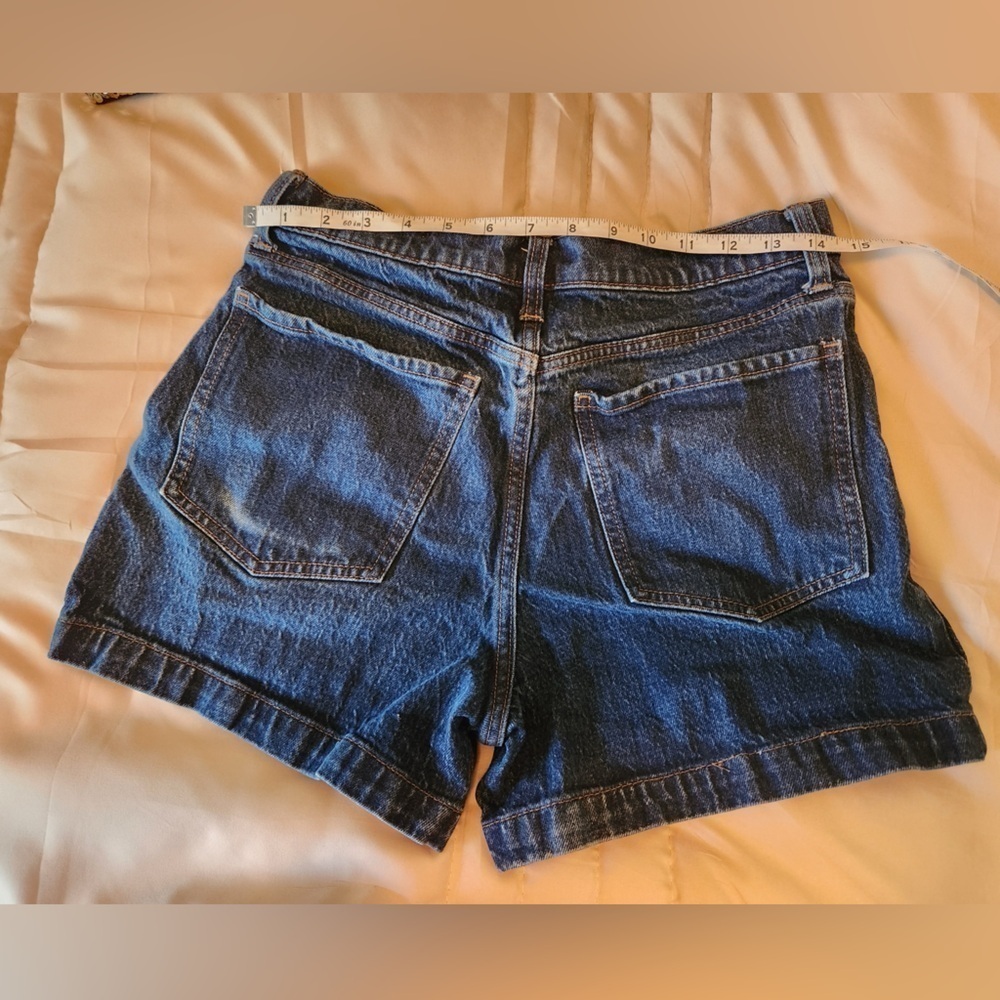Banana Republic Blue Jean Shorts  Pleated Relaxed Fit - Picture 3 of 10